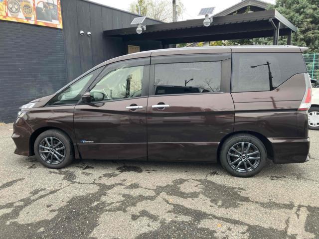 日産&nbsp;セレナ&nbsp;2.0 ハイウェイスター Vセレクション&nbsp;&nbsp;新潟県の詳細画像&nbsp;その4