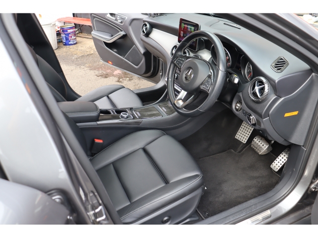 メルセデス・ベンツ&nbsp;GLAクラス&nbsp;&nbsp;&nbsp;神奈川県の詳細画像&nbsp;その3