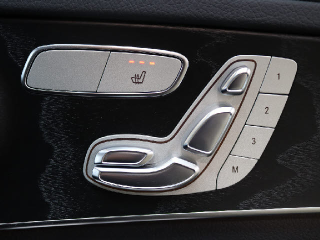 メルセデス・ベンツ&nbsp;Cクラス&nbsp;&nbsp;&nbsp;東京都の詳細画像&nbsp;その9