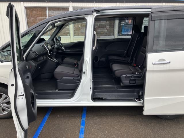 日産&nbsp;セレナ&nbsp;&nbsp;&nbsp;新潟県の詳細画像&nbsp;その5