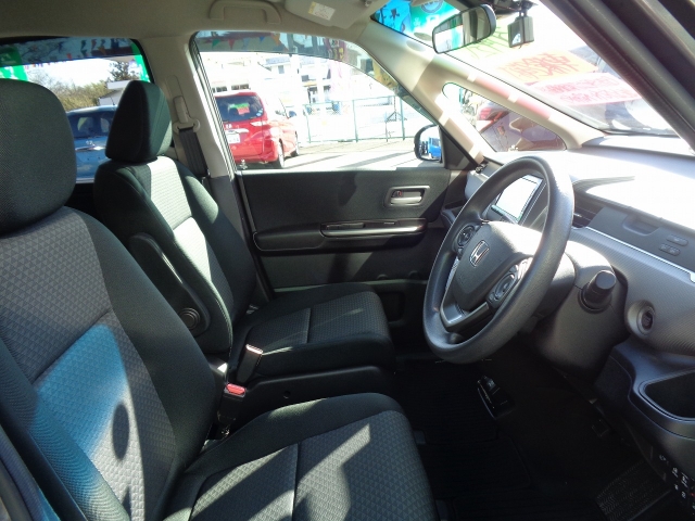 ホンダ&nbsp;フリード+&nbsp;1.5 G ホンダセンシング&nbsp;&nbsp;宮城県の詳細画像&nbsp;その6