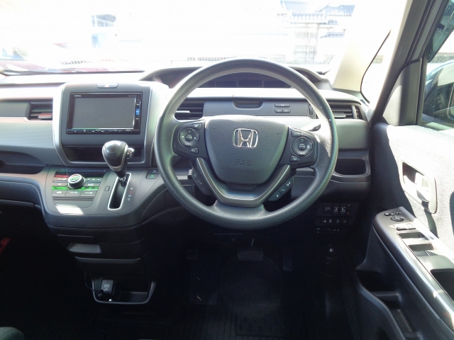 ホンダ&nbsp;フリード+&nbsp;1.5 G ホンダセンシング&nbsp;&nbsp;宮城県の詳細画像&nbsp;その7