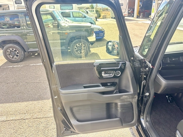 ホンダ&nbsp;N-BOX&nbsp;660 L&nbsp;&nbsp;愛媛県の詳細画像&nbsp;その7