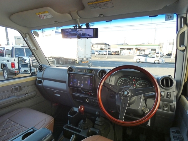 トヨタ&nbsp;ランドクルーザー70&nbsp;&nbsp;&nbsp;愛知県の詳細画像&nbsp;その2