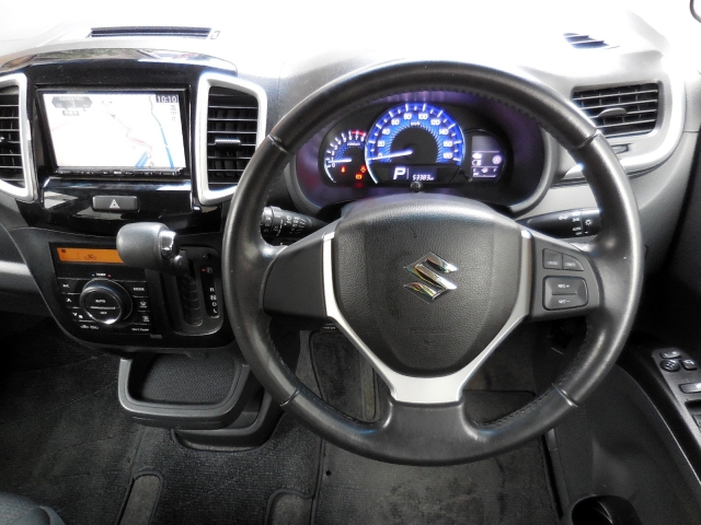 スズキ&nbsp;ソリオ&nbsp;1.2 S-DJE&nbsp;&nbsp;東京都の詳細画像&nbsp;その2