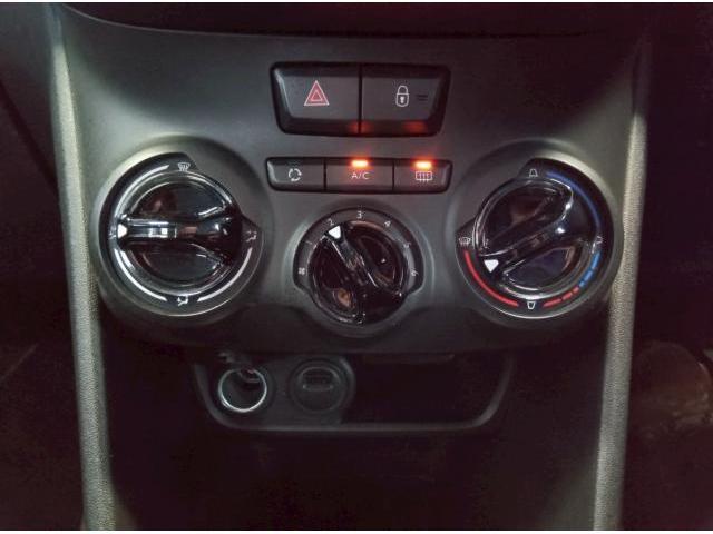 プジョー&nbsp;208&nbsp;プレミアム&nbsp;&nbsp;新潟県の詳細画像&nbsp;その3