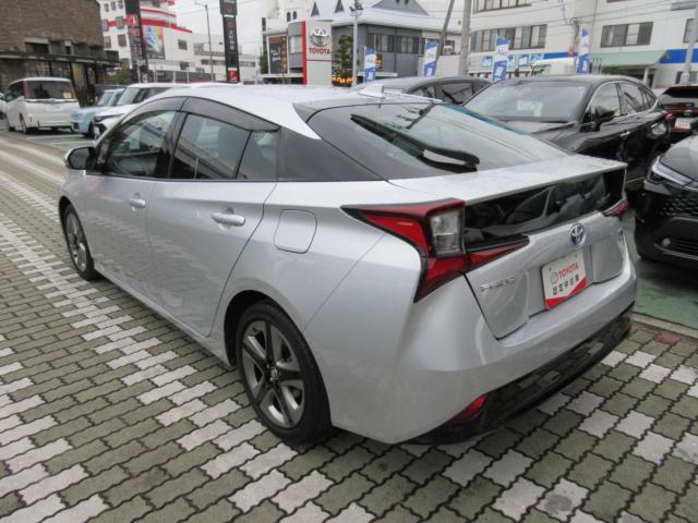 トヨタ&nbsp;プリウス&nbsp;1.8 A ツーリングセレクション&nbsp;&nbsp;愛媛県の詳細画像&nbsp;その7