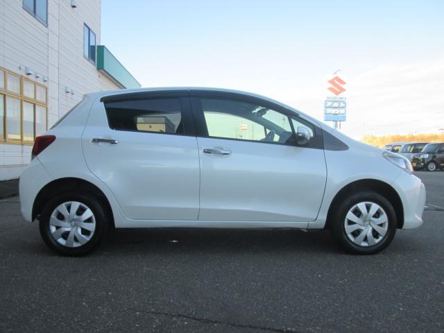 トヨタ&nbsp;ヴィッツ&nbsp;1.3 F スマートスタイル&nbsp;&nbsp;新潟県の詳細画像&nbsp;その3