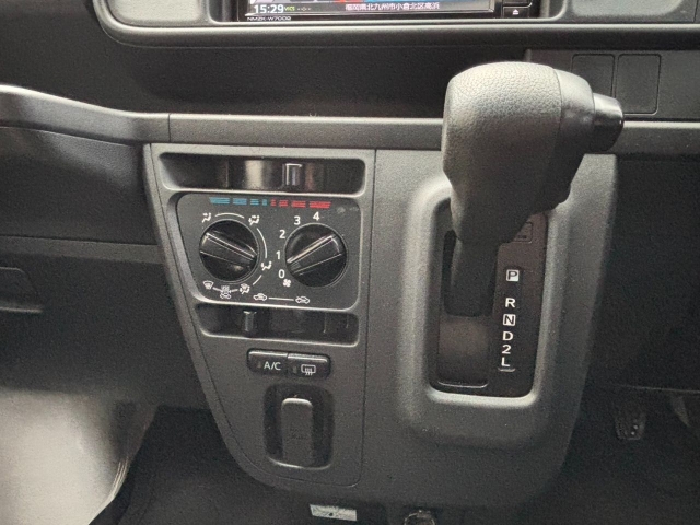 ダイハツ&nbsp;ハイゼットカーゴ&nbsp;&nbsp;&nbsp;福岡県の詳細画像&nbsp;その8