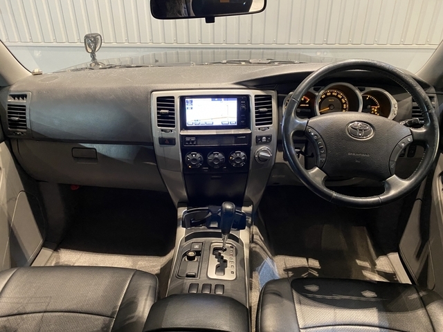 トヨタ&nbsp;ハイラックスサーフ&nbsp;&nbsp;&nbsp;東京都の詳細画像&nbsp;その2