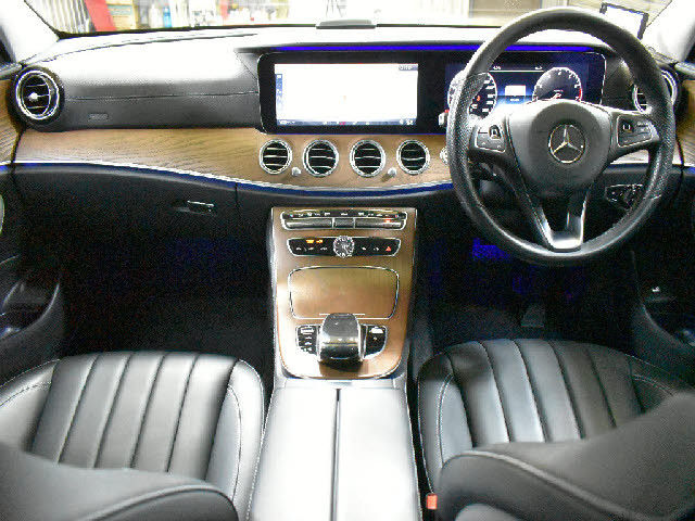 メルセデス・ベンツ&nbsp;Eクラス&nbsp;&nbsp;&nbsp;千葉県の詳細画像&nbsp;その2