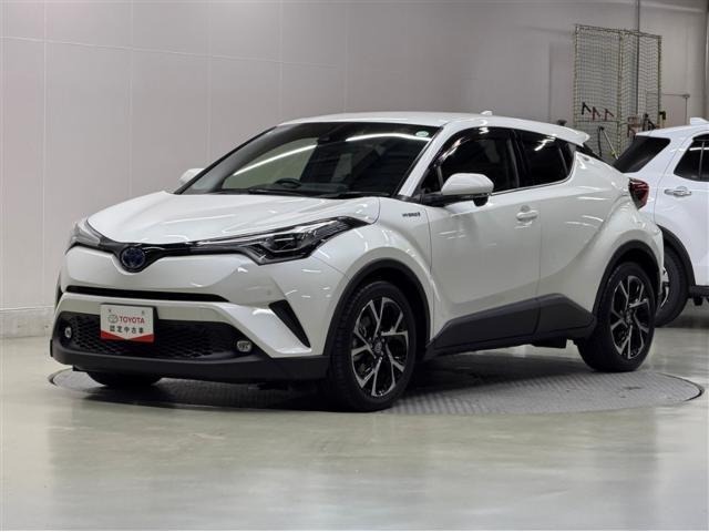 トヨタC-HR 中古車画像