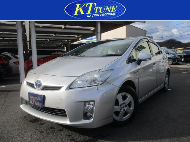 トヨタ&nbsp;プリウス&nbsp;1.8 S&nbsp;&nbsp;香川県