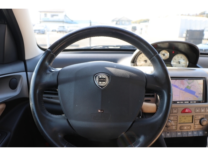 ランチア&nbsp;イプシロン&nbsp;&nbsp;&nbsp;神奈川県の詳細画像&nbsp;その2