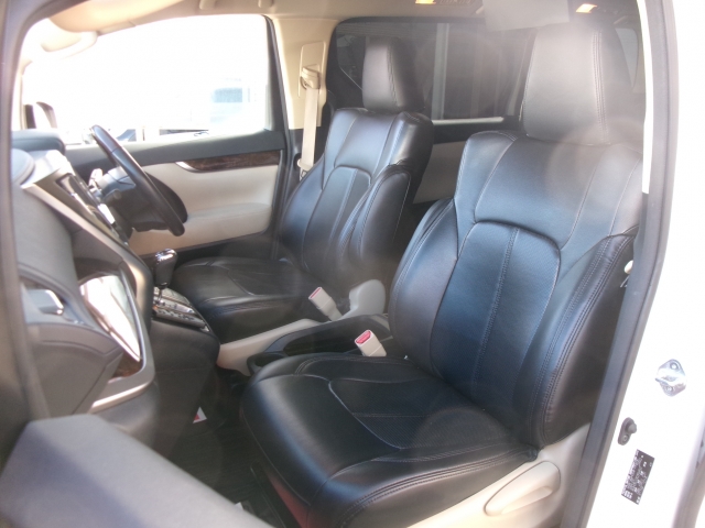 トヨタ&nbsp;アルファード&nbsp;2.5 X&nbsp;&nbsp;埼玉県の詳細画像&nbsp;その7