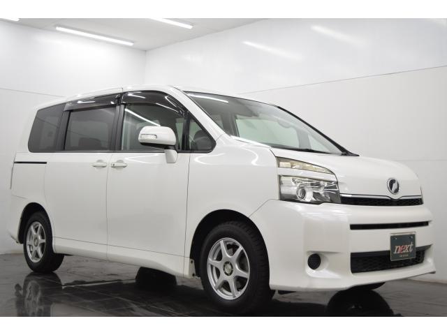 トヨタ&nbsp;ヴォクシー&nbsp;2.0 X Lエディション&nbsp;&nbsp;千葉県の詳細画像&nbsp;その3