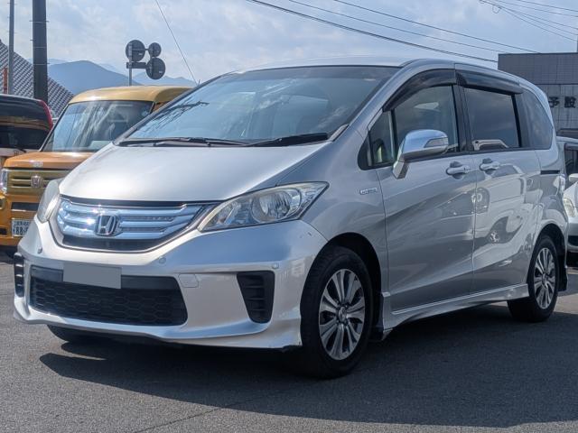 ホンダ&nbsp;フリードハイブリッド&nbsp;1.5 ジャストセレクション&nbsp;&nbsp;愛媛県