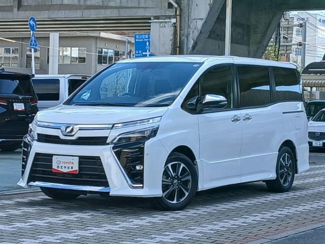 トヨタ&nbsp;ヴォクシー&nbsp;2.0 ZS 煌&nbsp;&nbsp;愛媛県