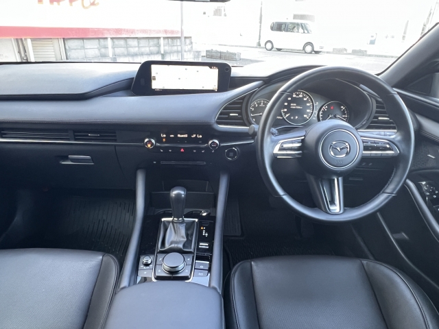 マツダ&nbsp;MAZDA3ファストバック&nbsp;2.0 20S Lパッケージ&nbsp;&nbsp;埼玉県の詳細画像&nbsp;その2