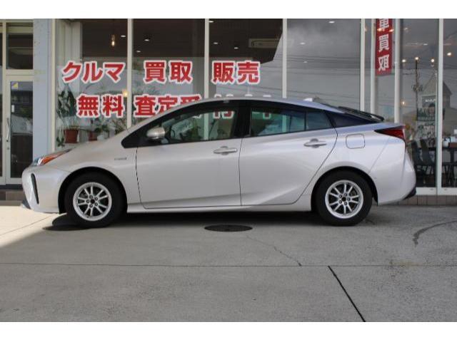 トヨタ&nbsp;プリウス&nbsp;1.8 A&nbsp;&nbsp;新潟県の詳細画像&nbsp;その3