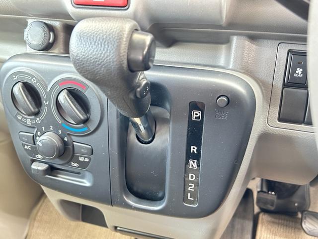 日産&nbsp;NV100クリッパー&nbsp;&nbsp;&nbsp;東京都の詳細画像&nbsp;その8