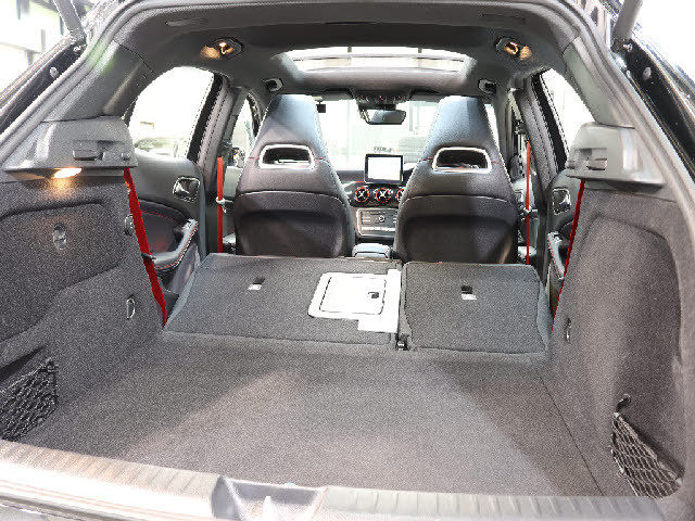 メルセデス・ベンツ&nbsp;GLAクラス&nbsp;&nbsp;&nbsp;東京都の詳細画像&nbsp;その7