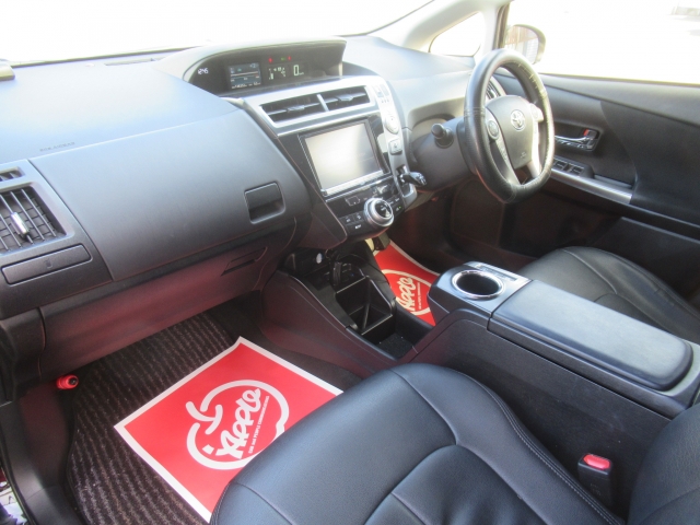 トヨタ&nbsp;プリウスα&nbsp;1.8 S&nbsp;&nbsp;埼玉県の詳細画像&nbsp;その6