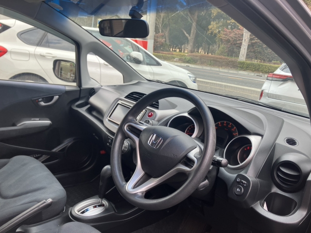 ホンダ&nbsp;フィット&nbsp;&nbsp;&nbsp;埼玉県の詳細画像&nbsp;その4