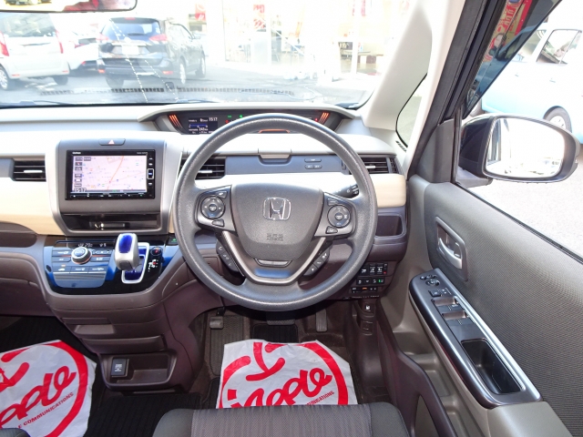 ホンダ&nbsp;フリードハイブリッド&nbsp;&nbsp;&nbsp;宮城県の詳細画像&nbsp;その2