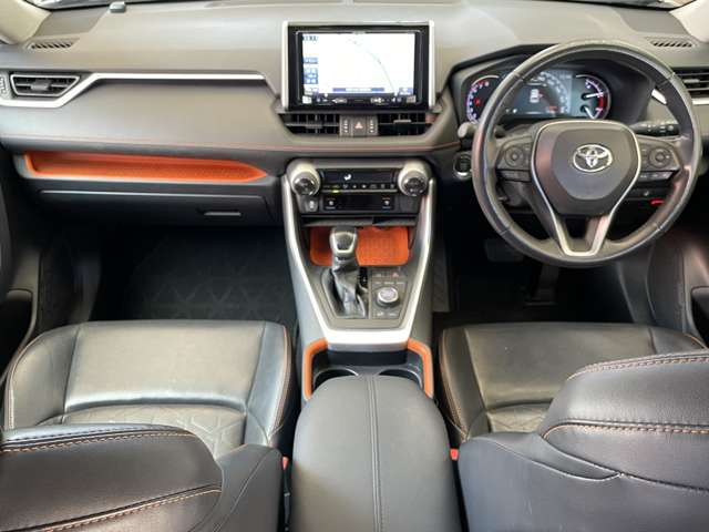 トヨタ&nbsp;RAV4&nbsp;2.0 アドベンチャー 4WD&nbsp;&nbsp;神奈川県の詳細画像&nbsp;その2