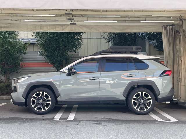 トヨタ&nbsp;RAV4&nbsp;2.0 アドベンチャー 4WD&nbsp;&nbsp;神奈川県の詳細画像&nbsp;その4