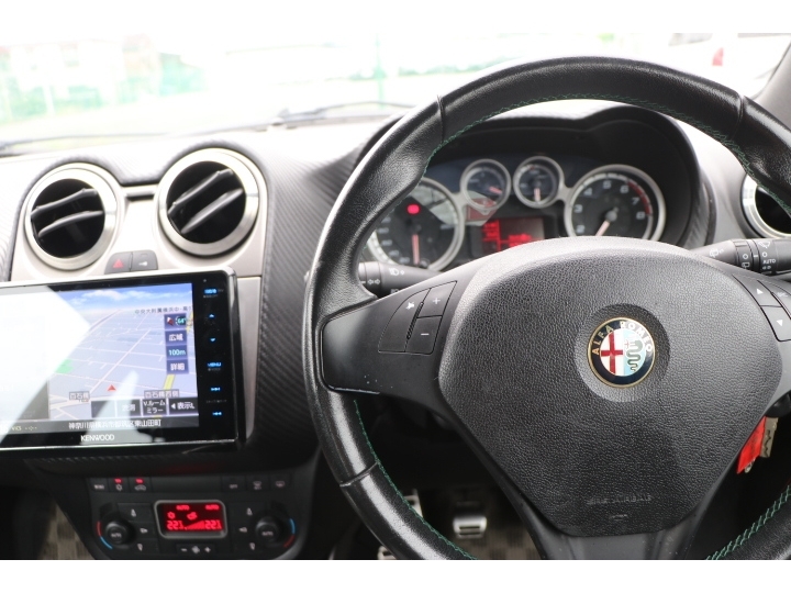 アルファ ロメオ&nbsp;ミト&nbsp;クアドリフォリオ ヴェルデ&nbsp;&nbsp;神奈川県