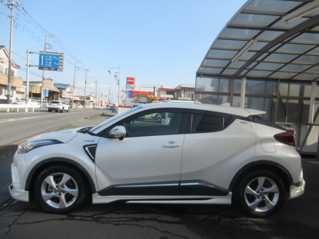 トヨタ&nbsp;C-HR&nbsp;&nbsp;&nbsp;埼玉県の詳細画像&nbsp;その4