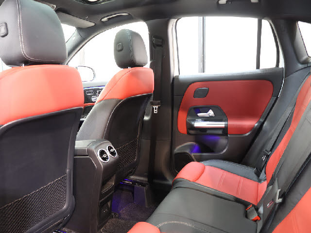 メルセデス・ベンツ&nbsp;GLAクラス&nbsp;&nbsp;&nbsp;東京都の詳細画像&nbsp;その4