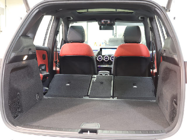 メルセデス・ベンツ&nbsp;GLAクラス&nbsp;&nbsp;&nbsp;東京都の詳細画像&nbsp;その7