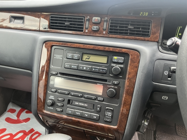 トヨタ&nbsp;クラウン&nbsp;3.0 ロイヤルサルーン&nbsp;&nbsp;埼玉県の詳細画像&nbsp;その7