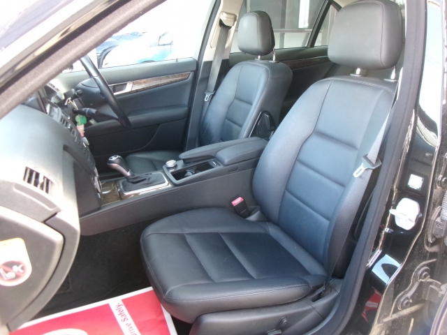 メルセデス・ベンツ&nbsp;Cクラス&nbsp;&nbsp;&nbsp;埼玉県の詳細画像&nbsp;その7