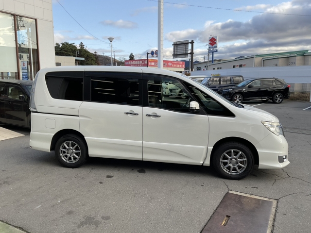 日産&nbsp;セレナ&nbsp;&nbsp;&nbsp;長野県の詳細画像&nbsp;その4