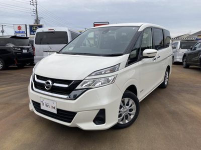 日産セレナ