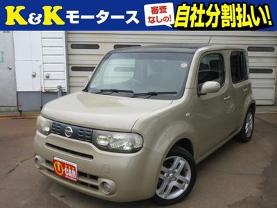 日産キューブ