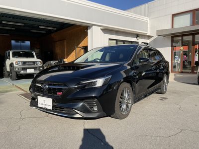 スバルレヴォーグ