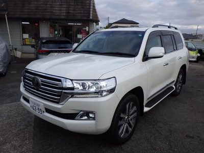 トヨタランドクルーザー200