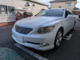 レクサスLS 中古車画像
