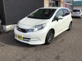 日産ノート 中古車画像